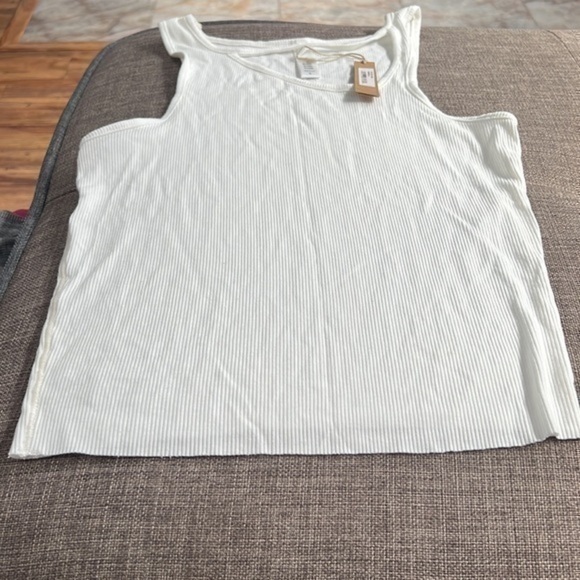 Skims Soft Lounge Tank Top - Picture 4 of 4